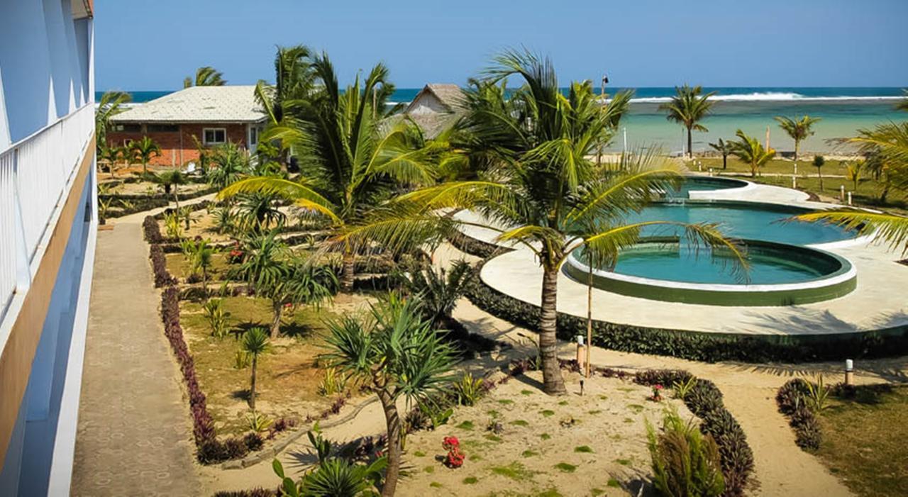 Turtle Beach Hotel Ujunggenteng Camera foto